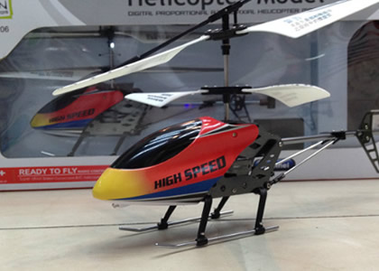 紐約馬拉松安保升級(jí) 遙控飛機(jī)自拍器成違